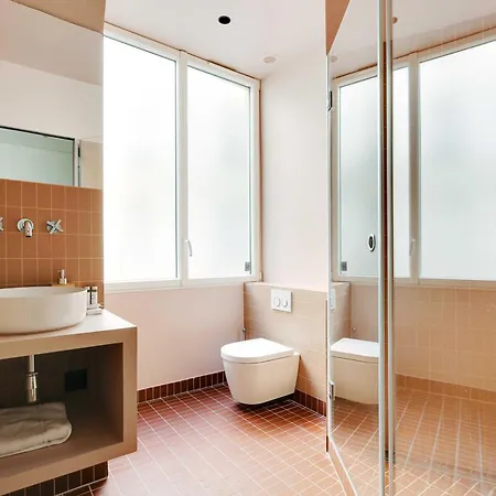 Amazing Place 1br Marais Republique Апартаменты