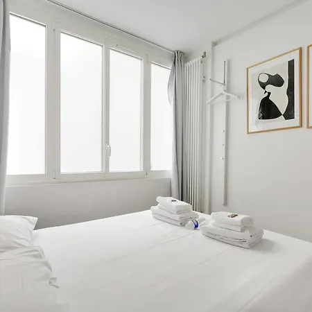 Amazing Place 1br Marais Republique